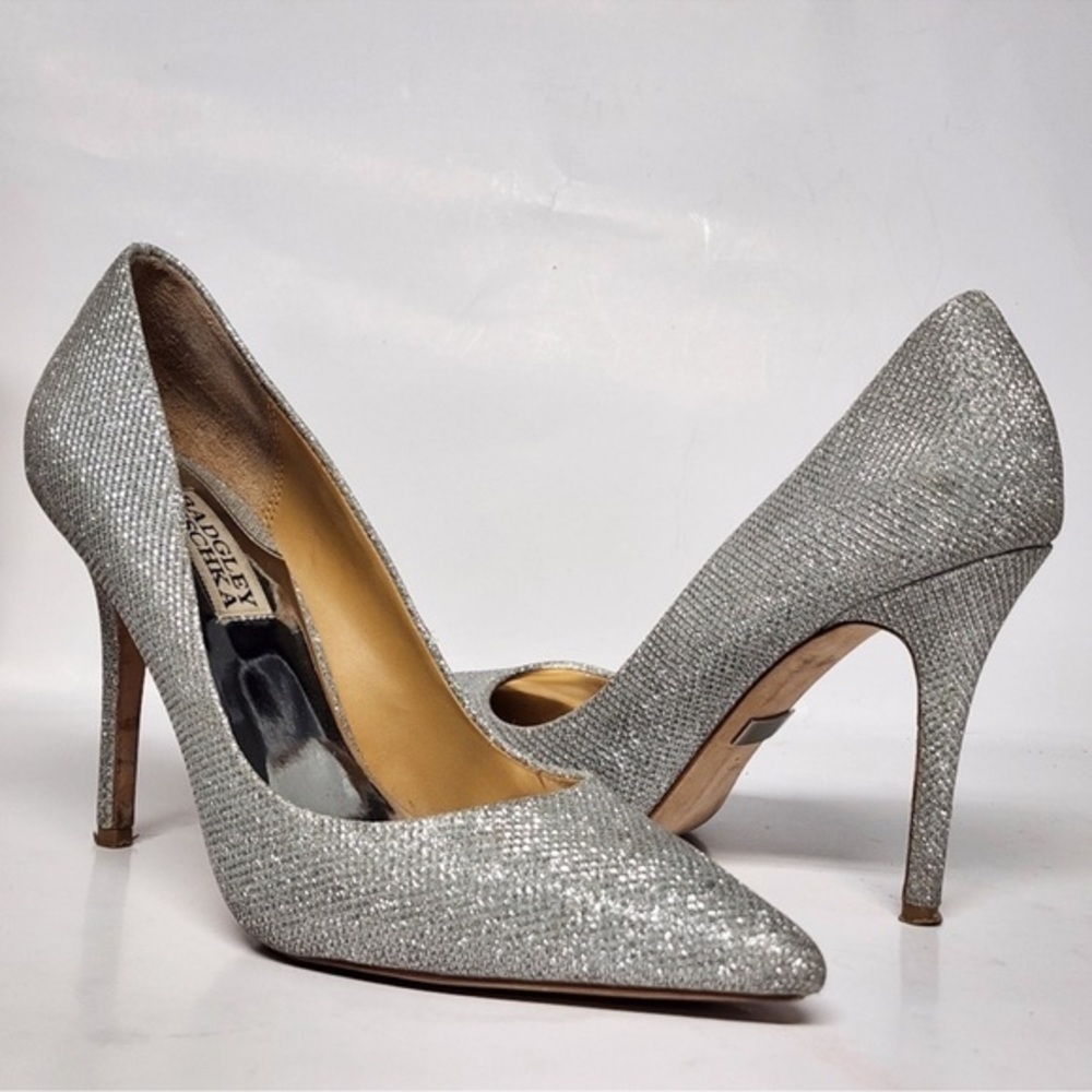 Badgley Mischka silver heels - size 8.5